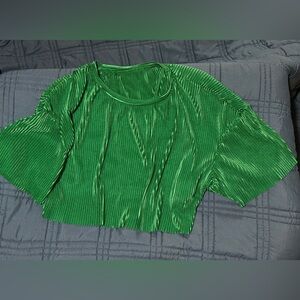 Green crop top